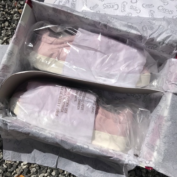 Sam Edelman Circus Carmela pink barbiecore pom poms flats 6.5 - Picture 3 of 5